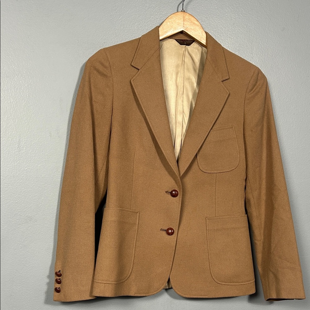 Vintage Cricketeer 60s style tan color wool blend large pocket blazer small